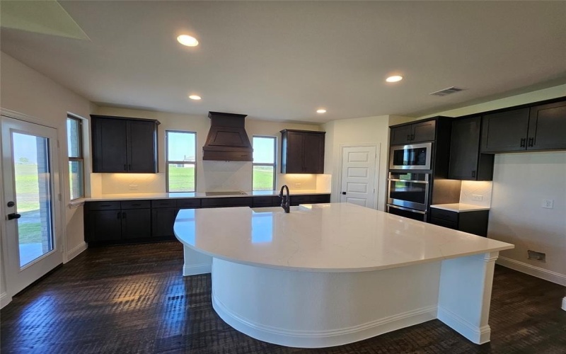 320 Magnolia Court, Trenton, TX 75490, 5 Bedrooms Bedrooms, ,5 BathroomsBathrooms,Residential,For Sale,320 Magnolia Court,0,20940288