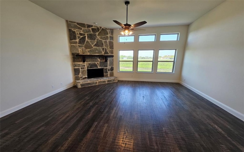320 Magnolia Court, Trenton, TX 75490, 5 Bedrooms Bedrooms, ,5 BathroomsBathrooms,Residential,For Sale,320 Magnolia Court,0,20940288