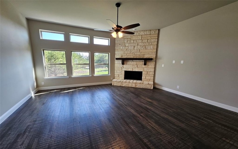 327 Magnolia Court, Trenton, TX 75490, 5 Bedrooms Bedrooms, ,5 BathroomsBathrooms,Residential,For Sale,327 Magnolia Court,20940293