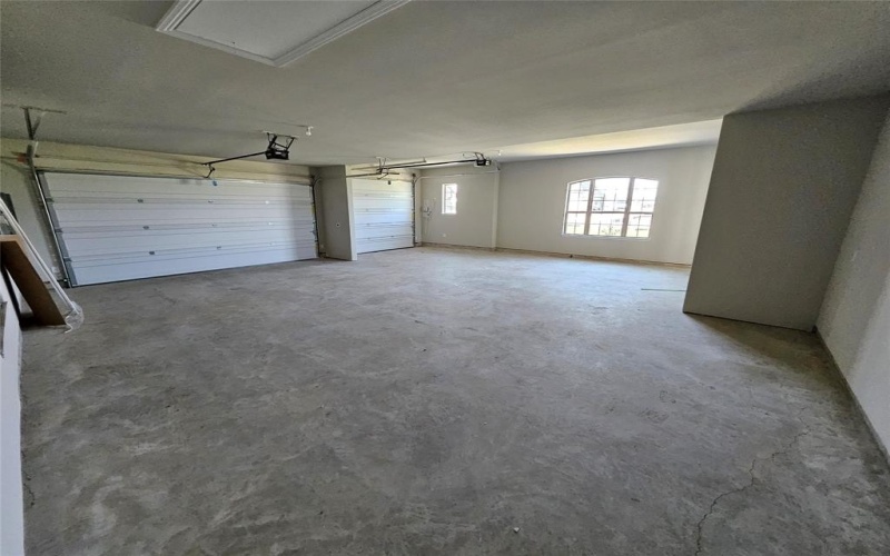 327 Magnolia Court, Trenton, TX 75490, 5 Bedrooms Bedrooms, ,5 BathroomsBathrooms,Residential,For Sale,327 Magnolia Court,20940293