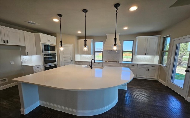 327 Magnolia Court, Trenton, TX 75490, 5 Bedrooms Bedrooms, ,5 BathroomsBathrooms,Residential,For Sale,327 Magnolia Court,20940293