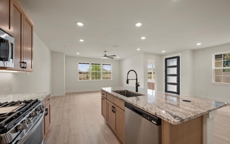 2512 Red Tailed Hawk Lane, McKinney, TX 75071, 3 Bedrooms Bedrooms, ,2 BathroomsBathrooms,Residential,For Sale,2512 Red Tailed Hawk Lane,20940302