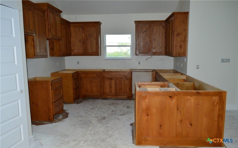 425 County Road 3152, Kempner, TX 76539, 4 Bedrooms Bedrooms, ,2 BathroomsBathrooms,Residential,For Sale,425 County Road 3152,580279