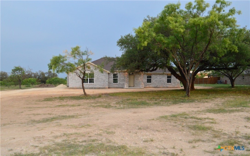 425 County Road 3152, Kempner, TX 76539, 4 Bedrooms Bedrooms, ,2 BathroomsBathrooms,Residential,For Sale,425 County Road 3152,580279