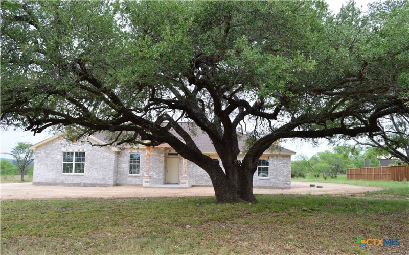 425 County Road 3152, Kempner, TX 76539, 4 Bedrooms Bedrooms, ,2 BathroomsBathrooms,Residential,For Sale,425 County Road 3152,580279
