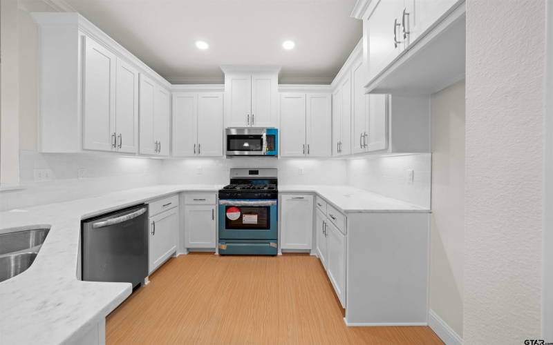 113 Hay Meadow, Winona, TX 75792, 4 Habitaciones Habitaciones , ,2 BañosBaños,Residential,En Venta,113 Hay Meadow,25007541