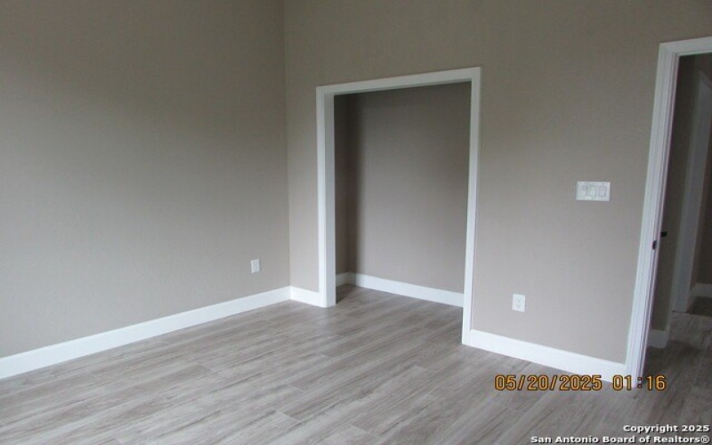639 H, San Antonio, TX 78220, 3 Habitaciones Habitaciones , ,2 BañosBaños,Residential,En Venta,639 H,1867903