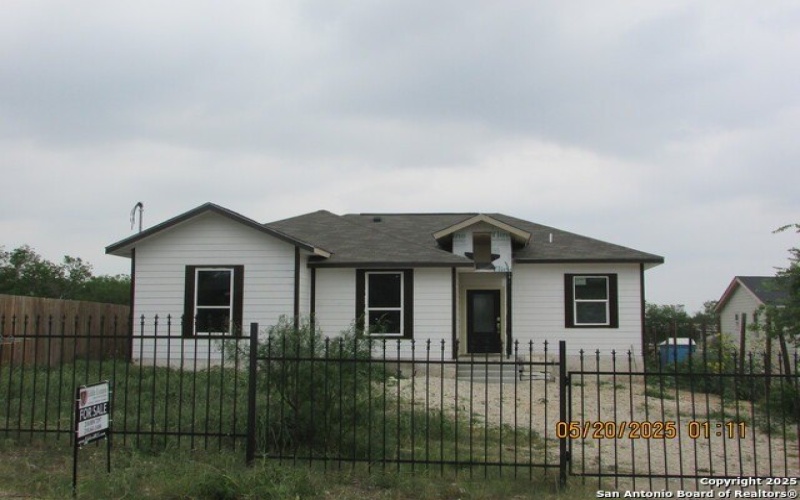 639 H, San Antonio, TX 78220, 3 Habitaciones Habitaciones , ,2 BañosBaños,Residential,En Venta,639 H,1867903