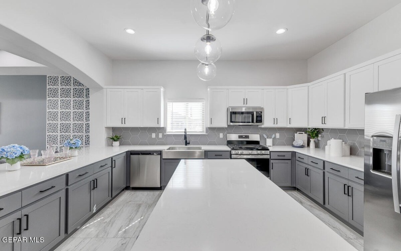 10705 Troy Aikman Drive, El Paso, TX 79924, 4 Habitaciones Habitaciones , ,2 BañosBaños,Residential,En Venta,10705 Troy Aikman Drive,922802