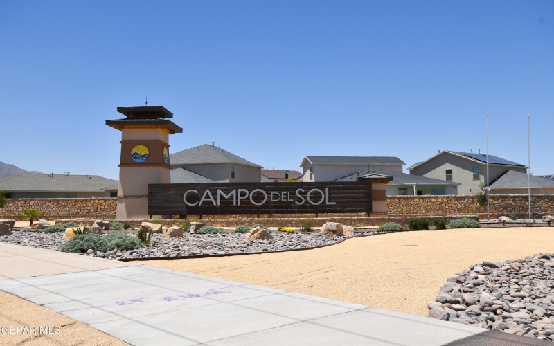 51117 Desert Sunflower Avenue, El Paso, TX 79934, 4 Bedrooms Bedrooms, ,2 BathroomsBathrooms,Residential,For Sale,51117 Desert Sunflower Avenue,922812