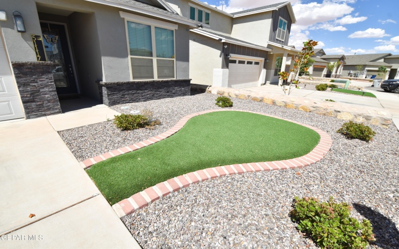 51117 Desert Sunflower Avenue, El Paso, TX 79934, 4 Bedrooms Bedrooms, ,2 BathroomsBathrooms,Residential,For Sale,51117 Desert Sunflower Avenue,922812