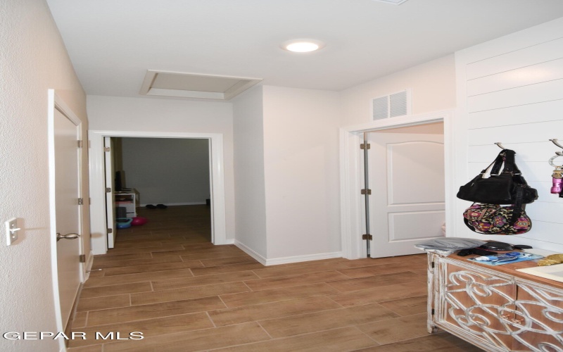 51117 Desert Sunflower Avenue, El Paso, TX 79934, 4 Bedrooms Bedrooms, ,2 BathroomsBathrooms,Residential,For Sale,51117 Desert Sunflower Avenue,922812