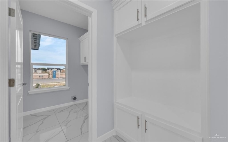 1200 E Acacia Drive, San Juan, TX 78589, 3 Habitaciones Habitaciones , ,2 BañosBaños,Residential,En Venta,1200 E Acacia Drive,471576