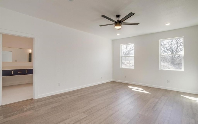 209 Lanai Drive, Runaway Bay, TX 76426, 3 Bedrooms Bedrooms, ,2 BathroomsBathrooms,Residential,For Sale,209 Lanai Drive,20940483