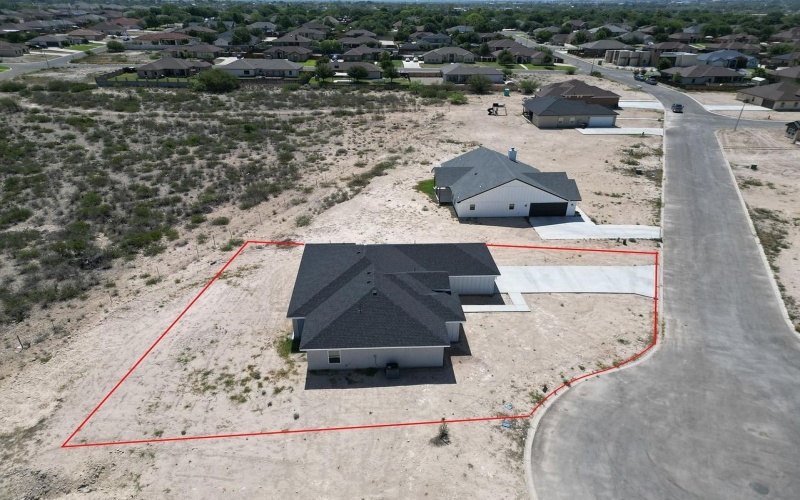 1007 Buffalo Gap, Del Rio, TX 78840, 4 Habitaciones Habitaciones , ,2 BañosBaños,Residential,En Venta,1007 Buffalo Gap,207068