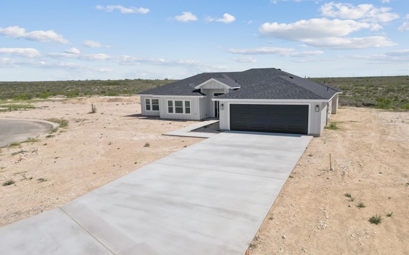1007 Buffalo Gap, Del Rio, TX 78840, 4 Habitaciones Habitaciones , ,2 BañosBaños,Residential,En Venta,1007 Buffalo Gap,207068