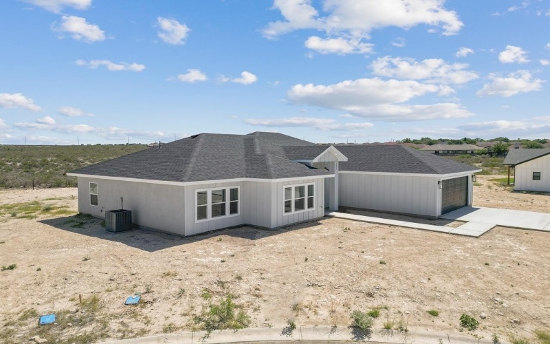 1007 Buffalo Gap, Del Rio, TX 78840, 4 Habitaciones Habitaciones , ,2 BañosBaños,Residential,En Venta,1007 Buffalo Gap,207068