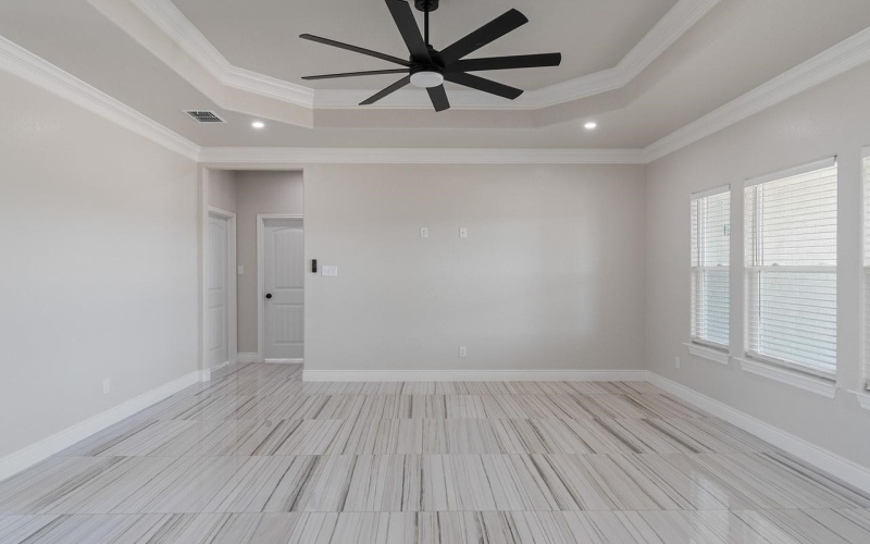 1007 Buffalo Gap, Del Rio, TX 78840, 4 Habitaciones Habitaciones , ,2 BañosBaños,Residential,En Venta,1007 Buffalo Gap,207068