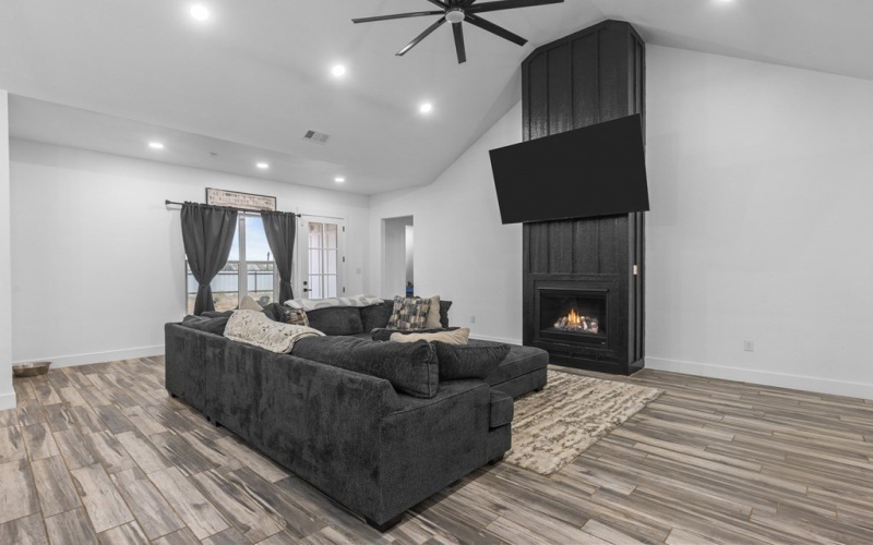 2859 SE 1415, Andrews, TX 79714, 4 Habitaciones Habitaciones , ,2 BañosBaños,Residential,En Venta,2859 SE 1415,159926