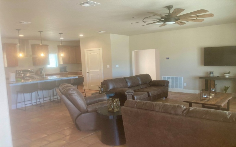 420 Santana Dr, Lajitas, TX 79852, 3 Habitaciones Habitaciones , ,3 BañosBaños,Residential,En Venta,420 Santana Dr,160298