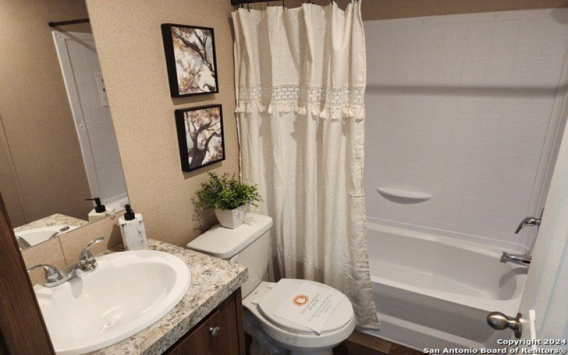 146 Frio Estates, Moore, TX 78057, 4 Bedrooms Bedrooms, ,2 BathroomsBathrooms,Residential,For Sale,146 Frio Estates,1750852