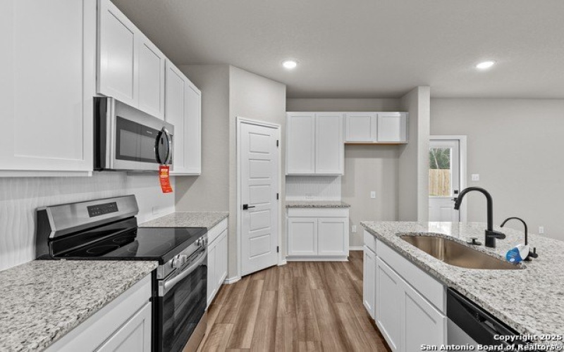 6610 Lowrie Block, San Antonio, TX 78239, 4 Bedrooms Bedrooms, ,3 BathroomsBathrooms,Residential,For Sale,6610 Lowrie Block,1868198