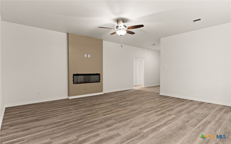 5113 Rose Petal Court, Killeen, TX 76542, 3 Bedrooms Bedrooms, ,2 BathroomsBathrooms,Residential,For Sale,5113 Rose Petal Court,579655