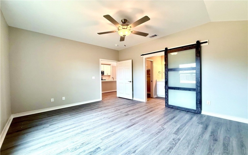 1108 N Staples Street, Corpus Christi, TX 78401, 3 Habitaciones Habitaciones , ,2 BañosBaños,Residential,En Venta,1108 N Staples Street,459383