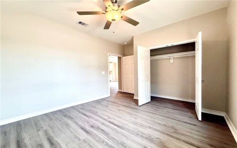 1108 N Staples Street, Corpus Christi, TX 78401, 3 Habitaciones Habitaciones , ,2 BañosBaños,Residential,En Venta,1108 N Staples Street,459383