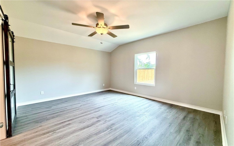 1108 N Staples Street, Corpus Christi, TX 78401, 3 Habitaciones Habitaciones , ,2 BañosBaños,Residential,En Venta,1108 N Staples Street,459383
