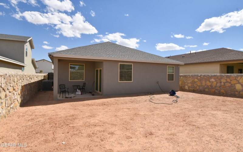 51117 Desert Sunflower Avenue, El Paso, TX 79934, 4 Habitaciones Habitaciones , ,2 BañosBaños,Residential,En Venta,51117 Desert Sunflower Avenue,922870