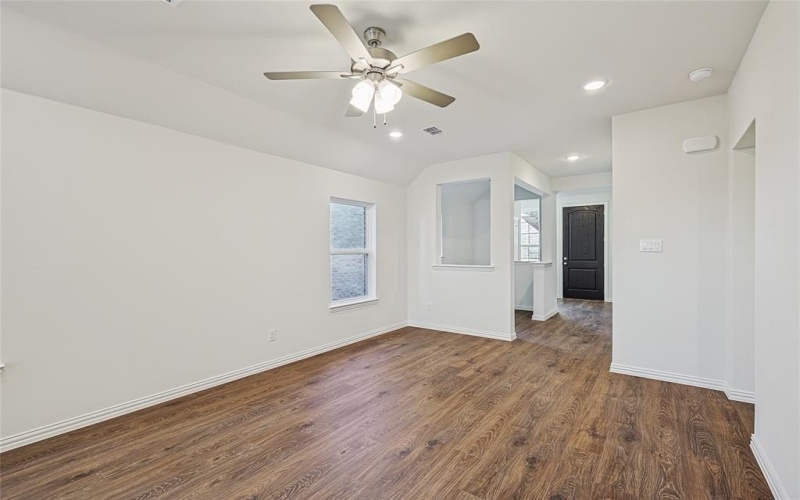 3907 Sky Drive, Sherman, TX 75090, 3 Bedrooms Bedrooms, ,2 BathroomsBathrooms,Residential,For Sale,3907 Sky Drive,20698807