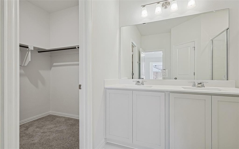 3907 Sky Drive, Sherman, TX 75090, 3 Bedrooms Bedrooms, ,2 BathroomsBathrooms,Residential,For Sale,3907 Sky Drive,20698807