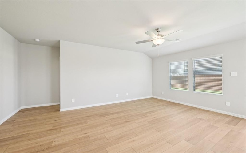 1025 Emberwood Drive, McKinney, TX 75069, 4 Habitaciones Habitaciones , ,3 BañosBaños,Residential,En Venta,1025 Emberwood Drive,0,20940871