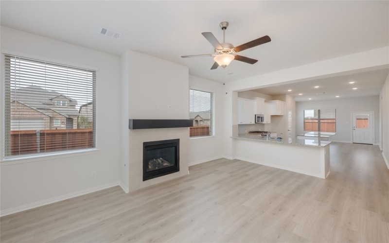 3960 Avendale Drive, Heartland, TX 75114, 3 Bedrooms Bedrooms, ,2 BathroomsBathrooms,Residential,For Sale,3960 Avendale Drive,20940940