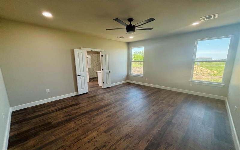 96 County Road 319, Valley View, TX 76272, 3 Bedrooms Bedrooms, ,2 BathroomsBathrooms,Residential,For Sale,96 County Road 319,20940998