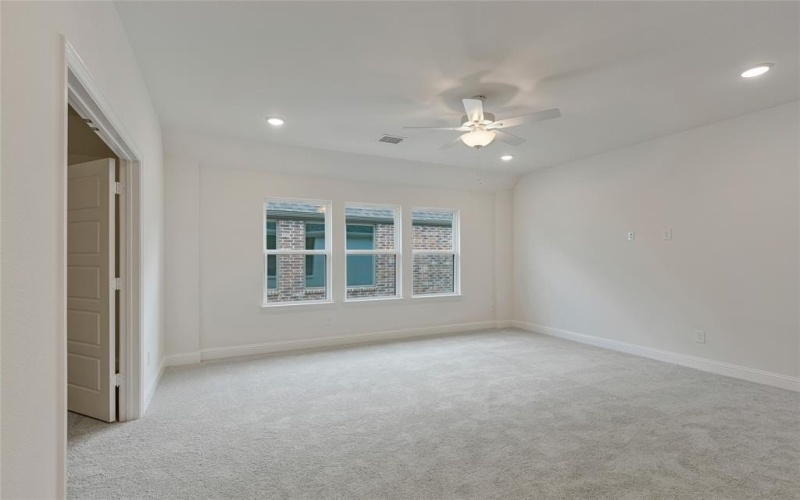 1716 Hillside Stroll Drive, Lavon, TX 75166, 4 Bedrooms Bedrooms, ,3 BathroomsBathrooms,Residential,For Sale,1716 Hillside Stroll Drive,20941034