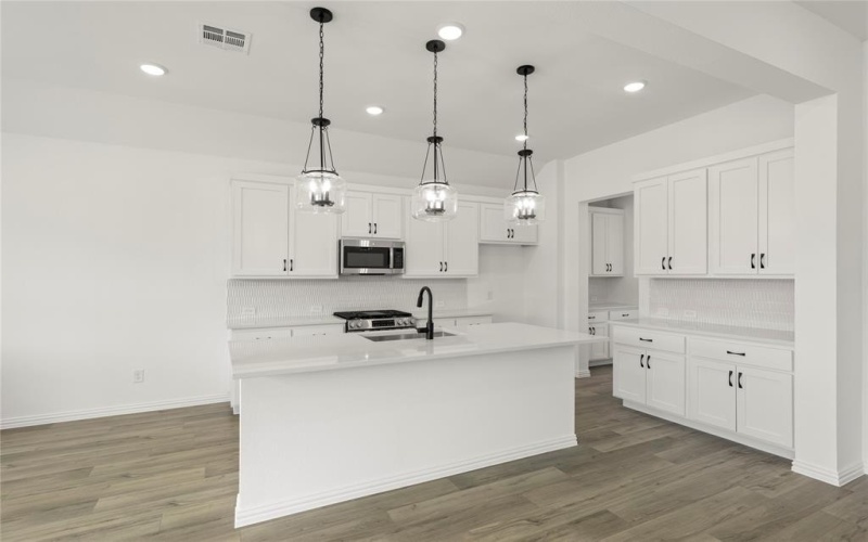 1912 Honey Creek Road, Forney, TX 75126, 4 Bedrooms Bedrooms, ,3 BathroomsBathrooms,Residential,For Sale,1912 Honey Creek Road,20941075