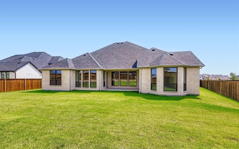 1702 Farmstead Road, Mansfield, TX 76063, 4 Bedrooms Bedrooms, ,3 BathroomsBathrooms,Residential,For Sale,1702 Farmstead Road,0,20941156
