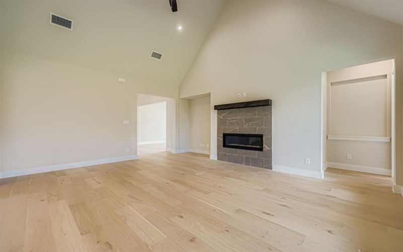 1702 Farmstead Road, Mansfield, TX 76063, 4 Bedrooms Bedrooms, ,3 BathroomsBathrooms,Residential,For Sale,1702 Farmstead Road,0,20941156