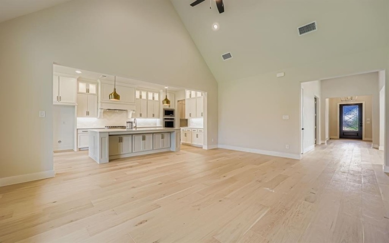 1702 Farmstead Road, Mansfield, TX 76063, 4 Bedrooms Bedrooms, ,3 BathroomsBathrooms,Residential,For Sale,1702 Farmstead Road,0,20941156