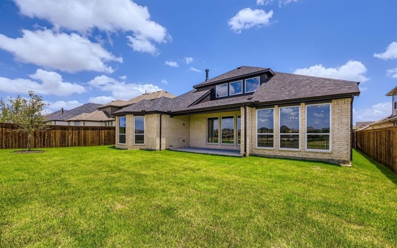 1804 Flowerfield Lane, Mansfield, TX 76063, 4 Habitaciones Habitaciones , ,5 BañosBaños,Residential,En Venta,1804 Flowerfield Lane,20941184