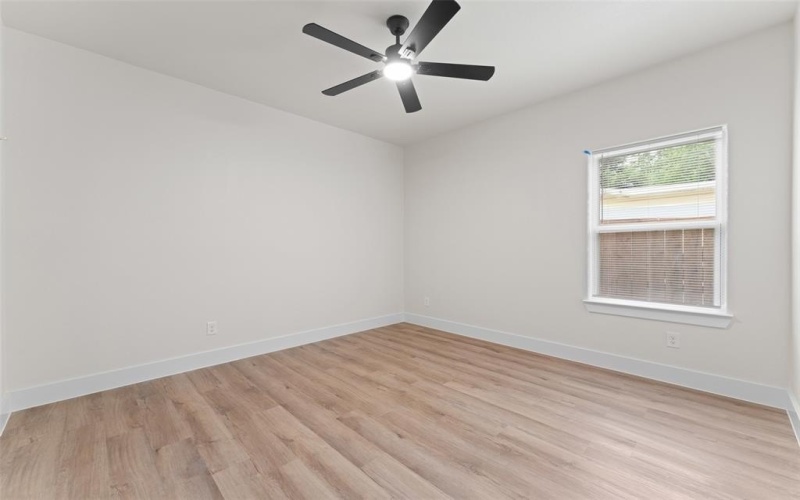 2104 Danner Street, Fort Worth, TX 76105, 4 Bedrooms Bedrooms, ,2 BathroomsBathrooms,Residential,For Sale,2104 Danner Street,20941377