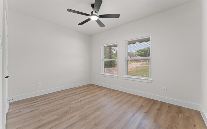 2104 Danner Street, Fort Worth, TX 76105, 4 Bedrooms Bedrooms, ,2 BathroomsBathrooms,Residential,For Sale,2104 Danner Street,20941377