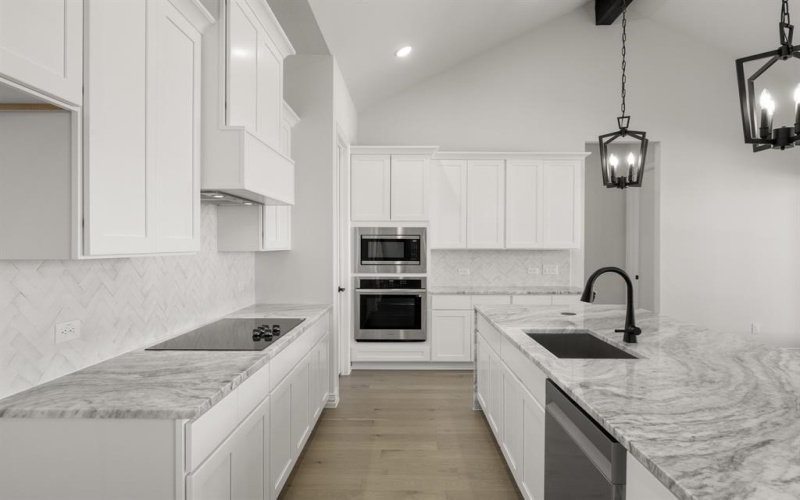 132 Fan Mill Trail, Weatherford, TX 76085, 4 Bedrooms Bedrooms, ,3 BathroomsBathrooms,Residential,For Sale,132 Fan Mill Trail,0,20941549