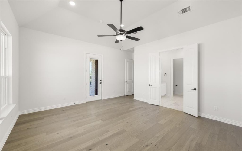 132 Fan Mill Trail, Weatherford, TX 76085, 4 Bedrooms Bedrooms, ,3 BathroomsBathrooms,Residential,For Sale,132 Fan Mill Trail,0,20941549