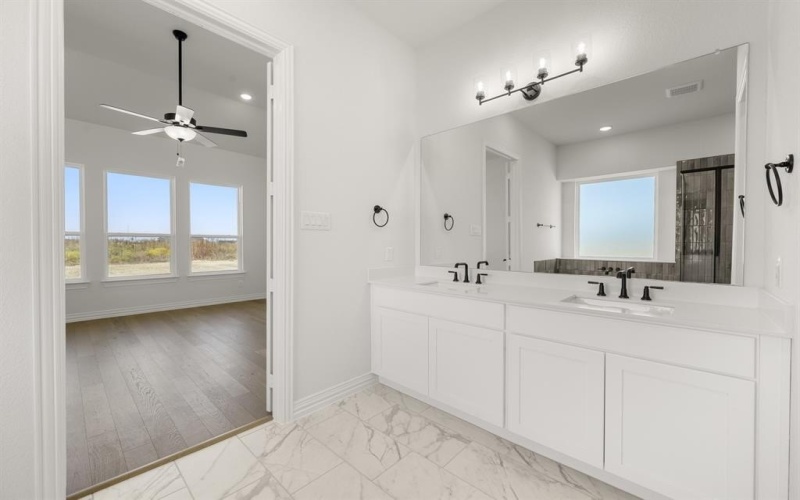 132 Fan Mill Trail, Weatherford, TX 76085, 4 Bedrooms Bedrooms, ,3 BathroomsBathrooms,Residential,For Sale,132 Fan Mill Trail,0,20941549