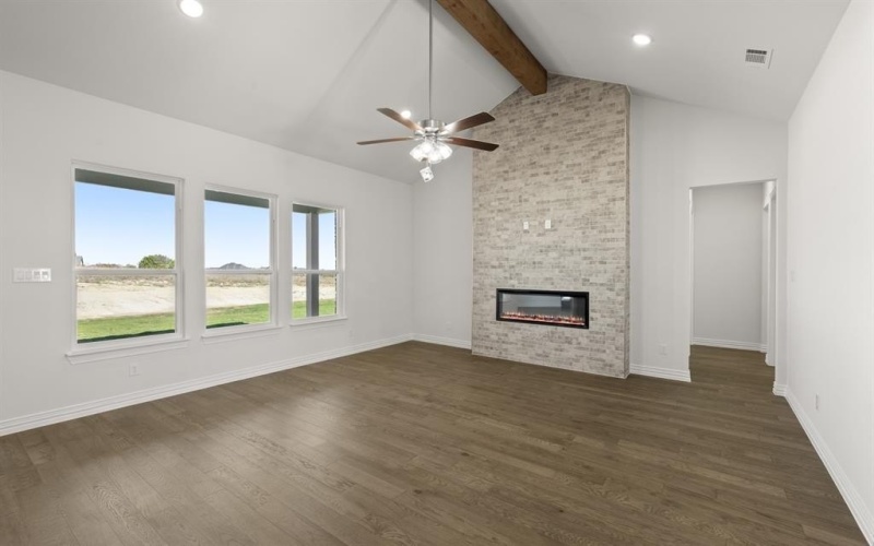 128 Fan Mill Trail, Weatherford, TX 76085, 4 Bedrooms Bedrooms, ,3 BathroomsBathrooms,Residential,For Sale,128 Fan Mill Trail,0,20941570