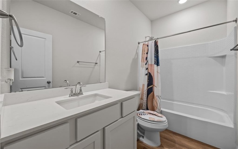 3732 Avenue J, Fort Worth, TX 76105, 3 Habitaciones Habitaciones , ,2 BañosBaños,Residential,En Venta,3732 Avenue J,20941659