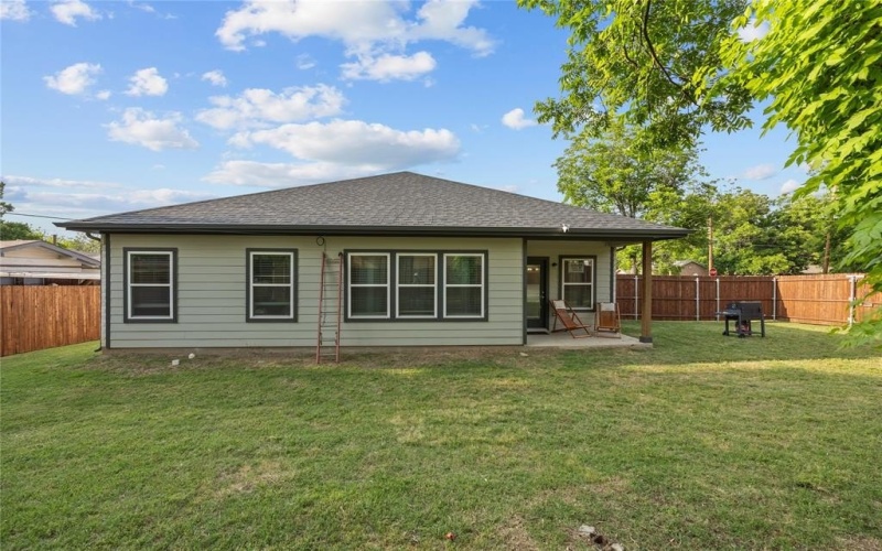 3732 Avenue J, Fort Worth, TX 76105, 3 Habitaciones Habitaciones , ,2 BañosBaños,Residential,En Venta,3732 Avenue J,20941659